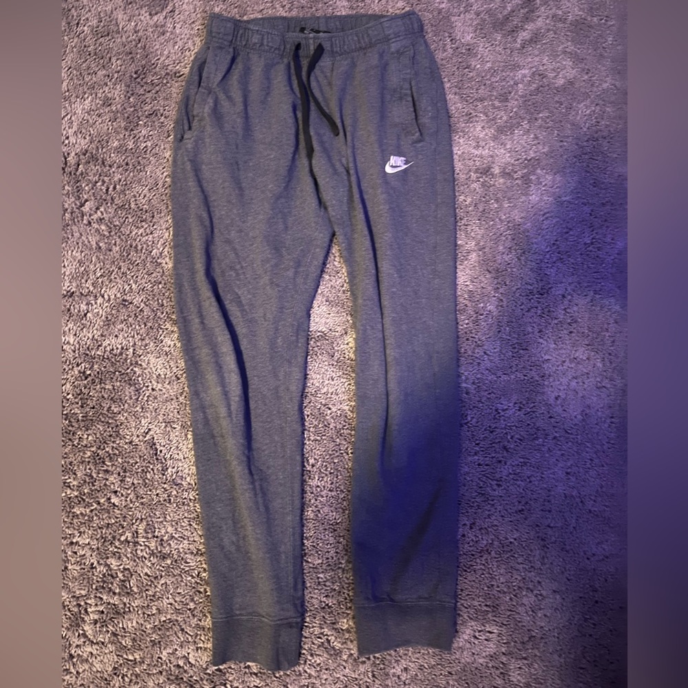 Nike - Joggers - Men’s -Small